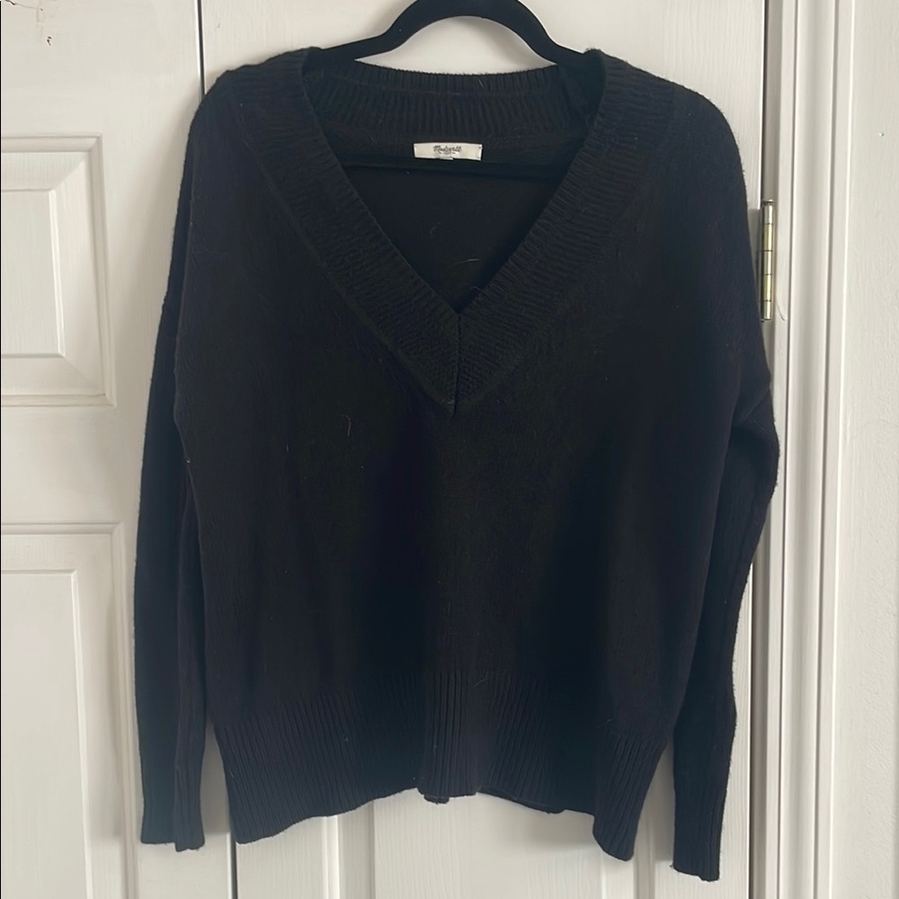 Madewell Black V-Neck Sweater
